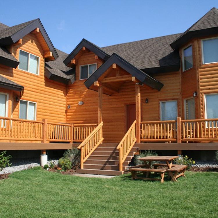 Outside View of Wallace Cabin